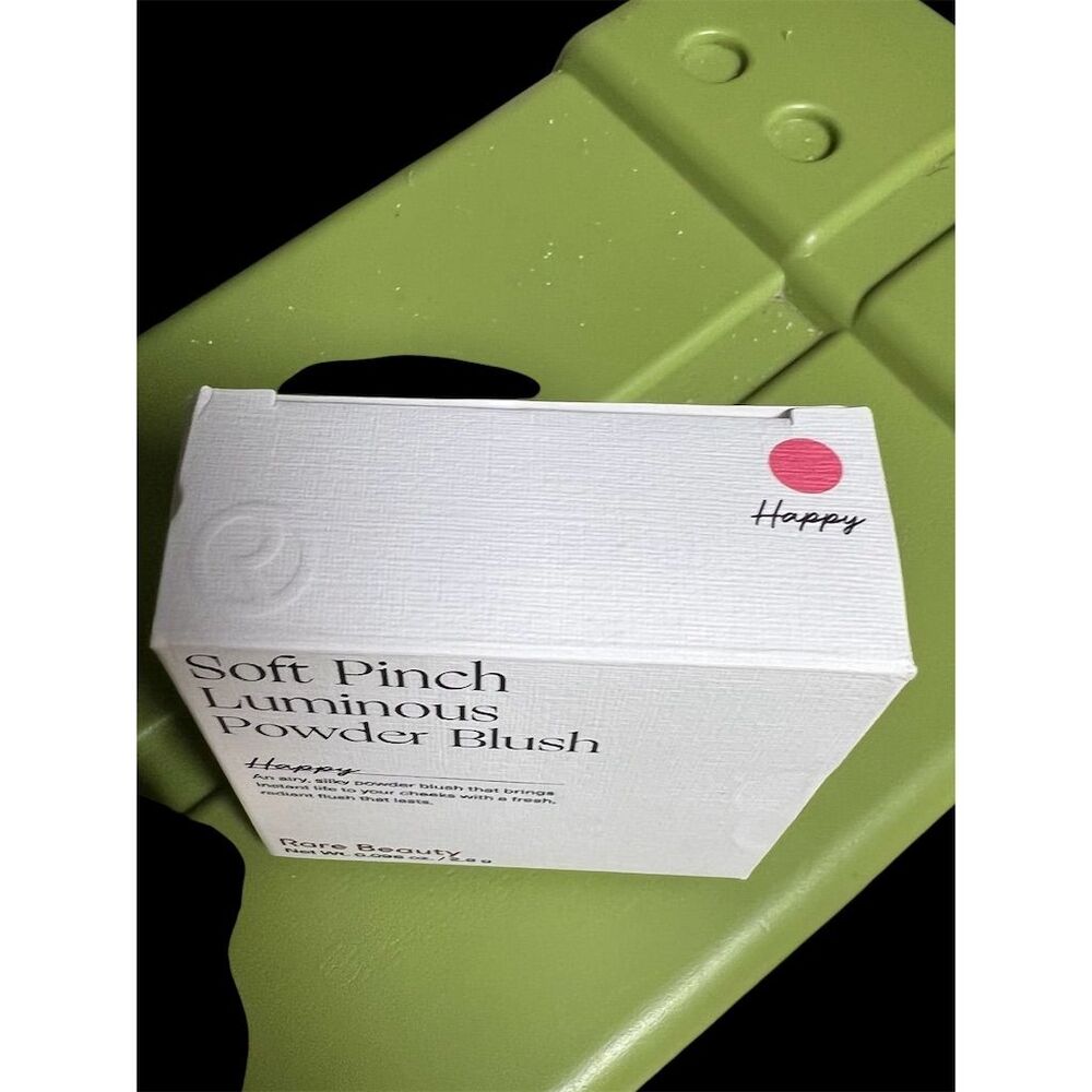 Rare Beauty Soft Pinch Luminous Powder Blush Happy Radiant Finish - Picture 7 of 14
